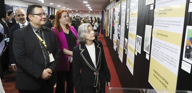 15.10.2024 Abertura da Exposição O voto no Brasil