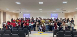 18.12.2024 Justiça Eleitoral pelo Brasil: projetos dos TREs do Rio e do Amapá alcançam estudante...