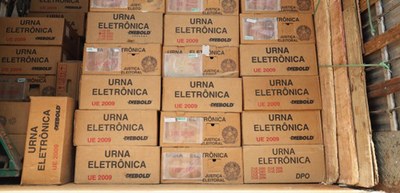 Descarte ecológico de urnas modelo UE 2009