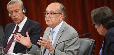 ministro Gilmar Mendes salientou o trabalho do TSE no combate às notícias falsas