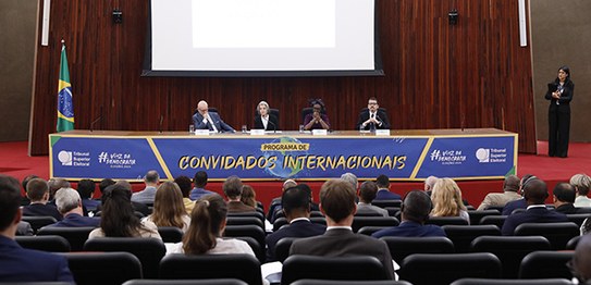 Foto: Alejandro Zambrana/Secom/TSE - Eleições 2024 - Programa de Convidados Internacionais - 04....