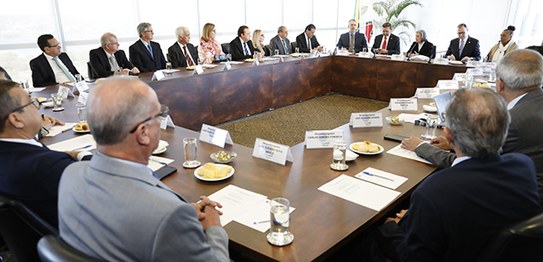 Foto: Alejandro Zambrana/Secom/TSE - Reunião da presidente do TSE com os presidentes dos TREs - ...