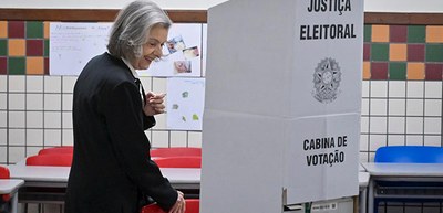 Foto: TRE-MG - Ministra Cármen Lúcia voto no segundo turno - 27.10.24