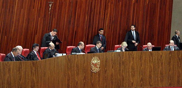 Justiça Eleitoral aprova Resolução de apoio às Eleições dos